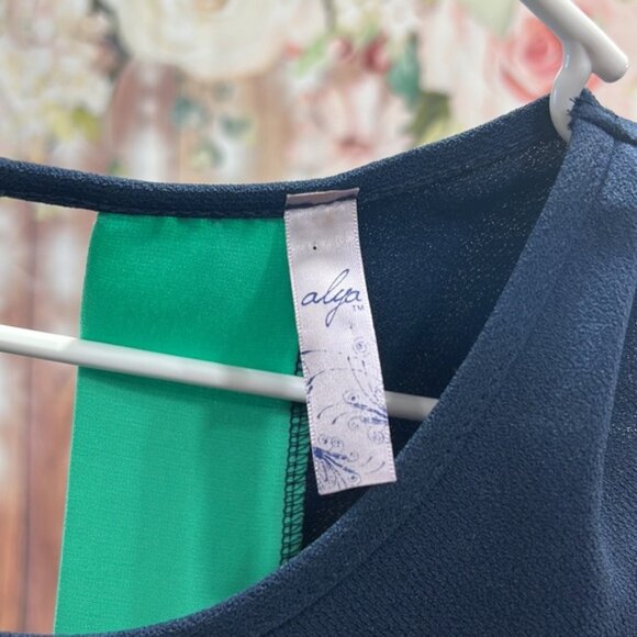 ALYA BLOUSE - Picture 4 of 6